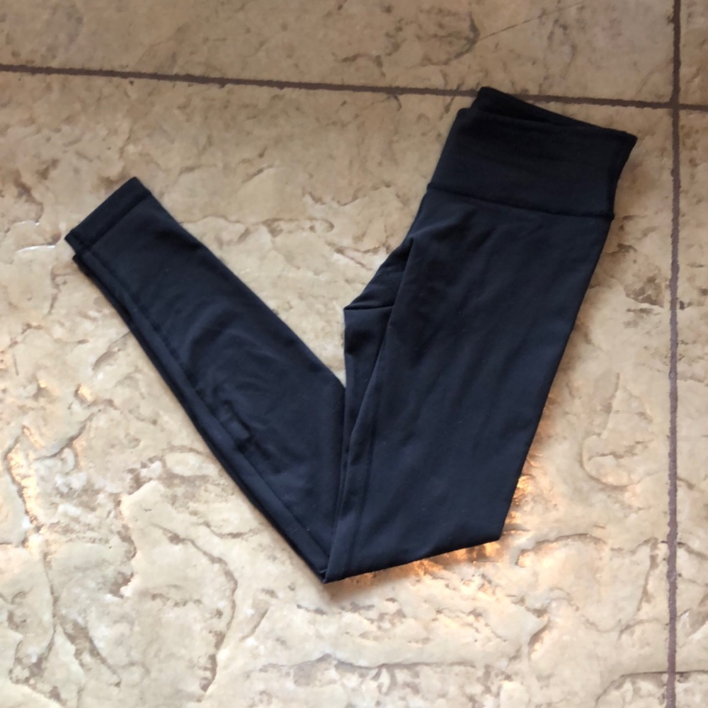 SIZE 6 BLACK LULUS 2
